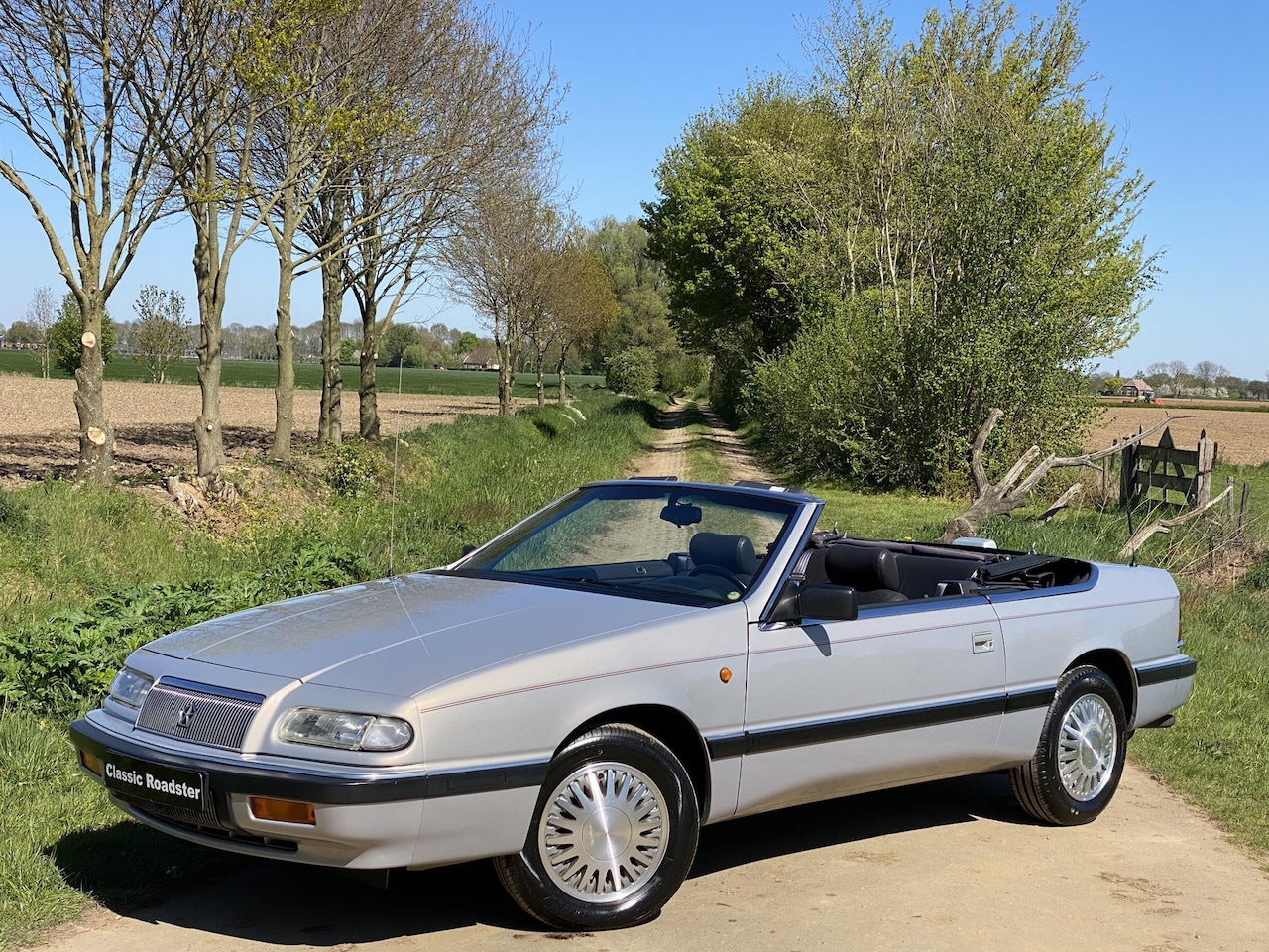 Chrysler LeBaron - 3.0i V6 LX Convertible 3.0i V6 LX CONVERTIBLE, NL AUTO, 93.000KM - AutoWereld.nl