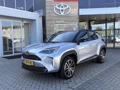 Toyota Yaris Cross - 1.5 Hybrid 130 GR SPORT TREKHAAK NL-AUTO KEYLESS LM-VELGEN AD-CRUISE PARK-SENSOREN BLIND-S