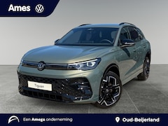 Volkswagen Tiguan - 1.5 eHybrid 204pk R-Line Edition Head-up display | Trekhaak | Black style pakket