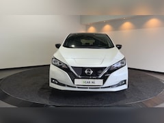 Nissan LEAF - Tekna 40 kWh Leer | Navigatie | LED | Trekhaak | SOH 86, 1% dak zwart