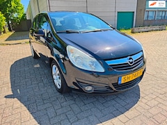 Opel Corsa - 1.2-16V Edition