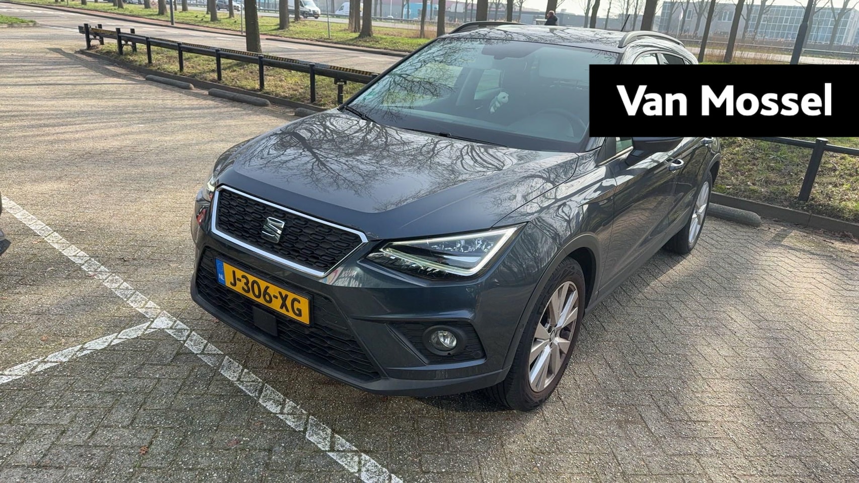 SEAT Arona - 1.0 TSI Style Limited Edition | Camera | Sensoren voor en achter | Trekhaak | - AutoWereld.nl
