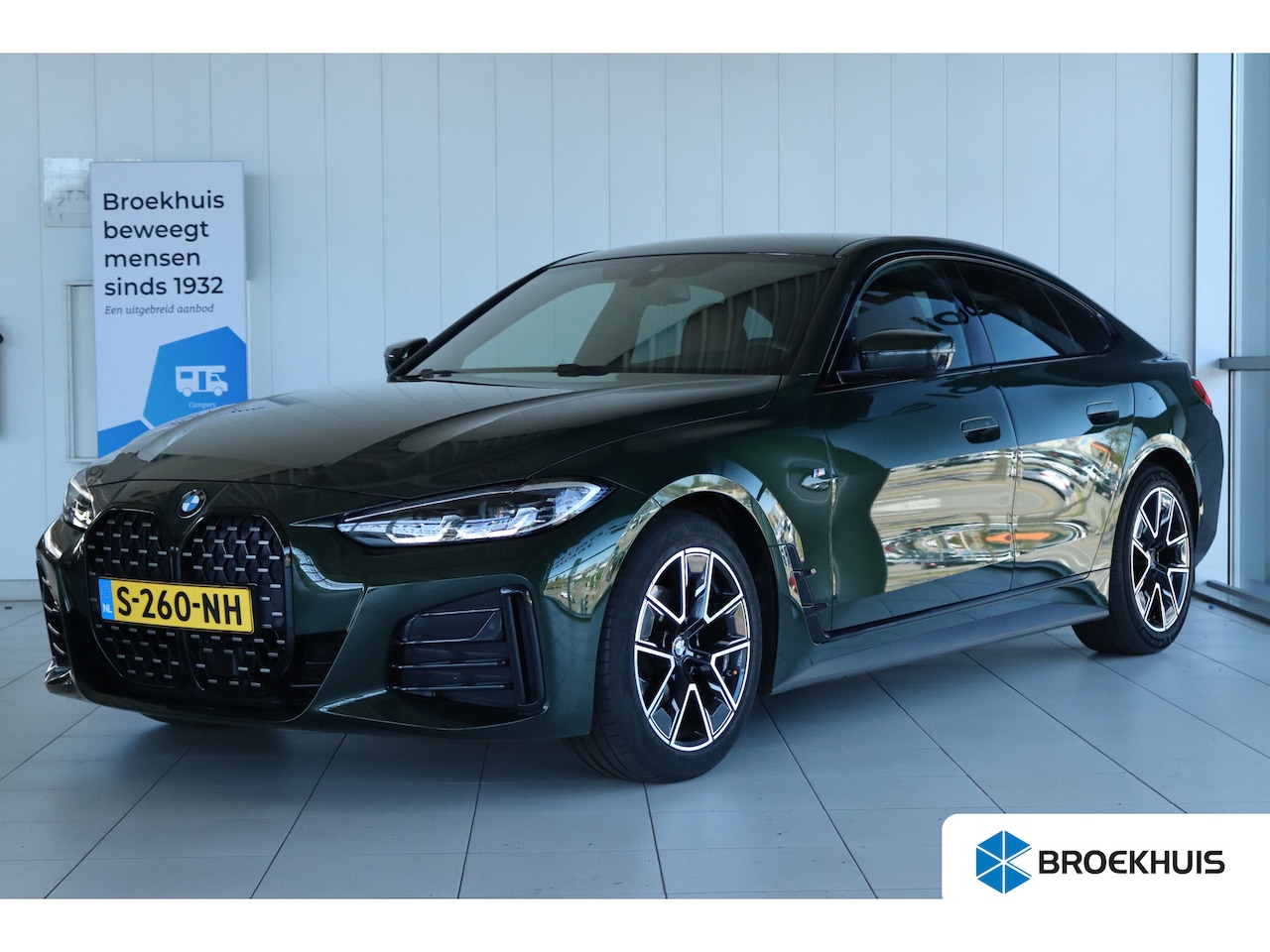 BMW 4-serie Gran Coupé - 420I HIGH EXECUTIVE M-SPORT PRO | Sanremo Grün | NL-Auto | Adapt. Cruise | Trekhaak | Stoe - AutoWereld.nl