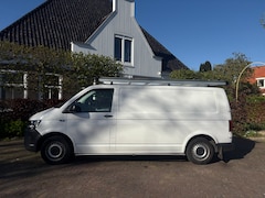 Volkswagen Transporter - 2.0 TDI L2H1 130pk