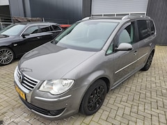 Volkswagen Touran - 2.0 TDI Comfortline GRIJSKENTEKEN DSG APK 03/2027 VASTEPRIJS