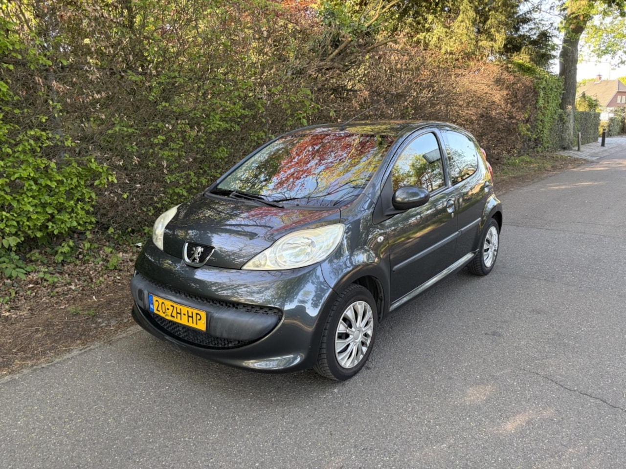Peugeot 107 - 1.0-12V XS Urban M. - AutoWereld.nl