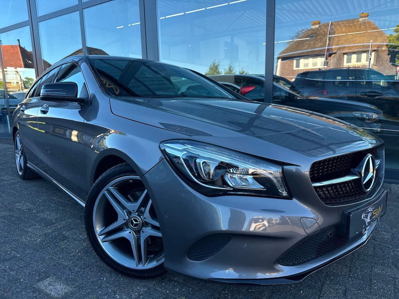 Mercedes-Benz CLA-klasse Shooting Brake - 180 AMG Night Edition Plus Urban - AutoWereld.nl
