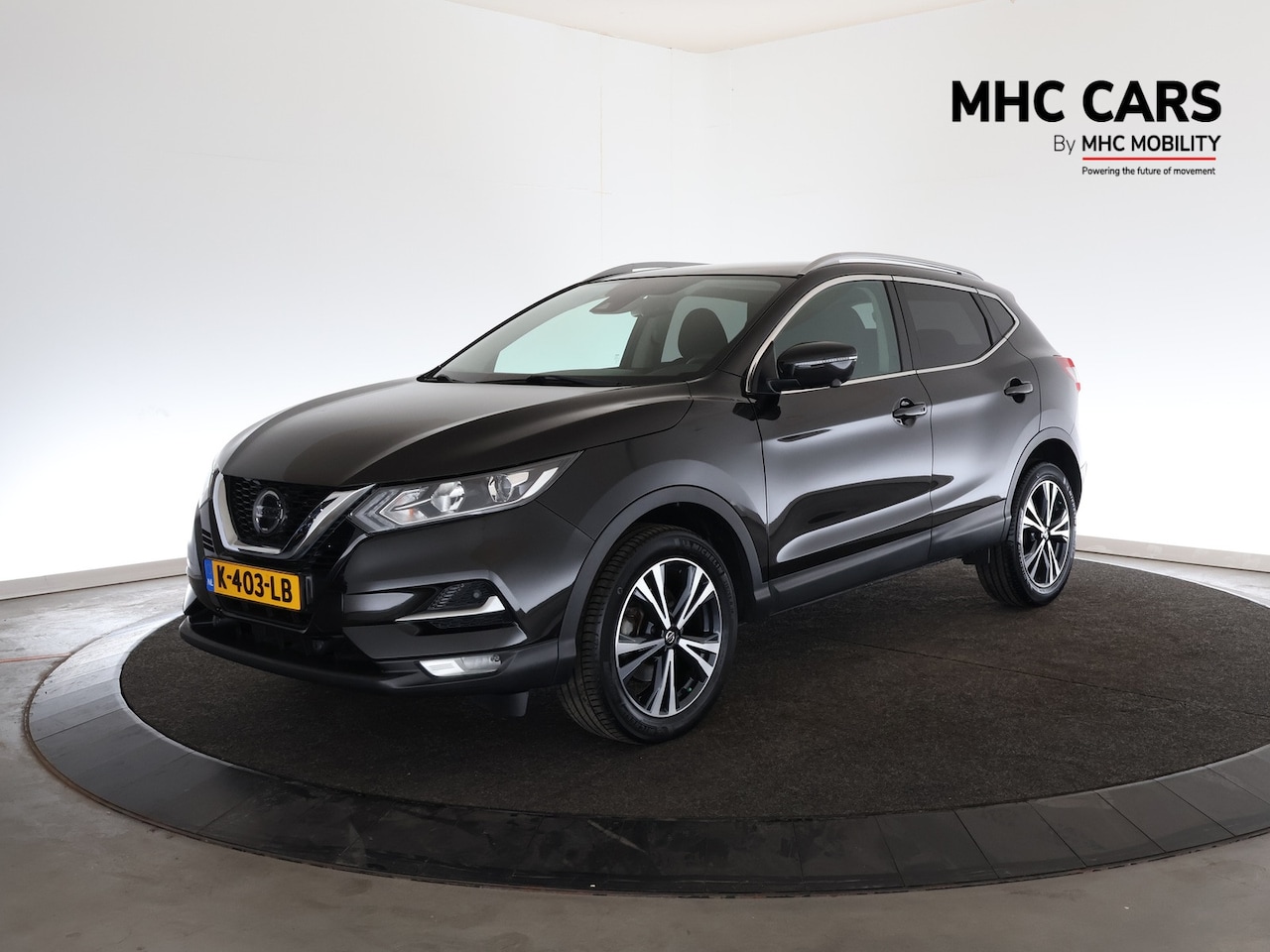 Nissan Qashqai - 1.3 DIG-T N-Connecta | Panoramadak | Clima | Camera | - AutoWereld.nl