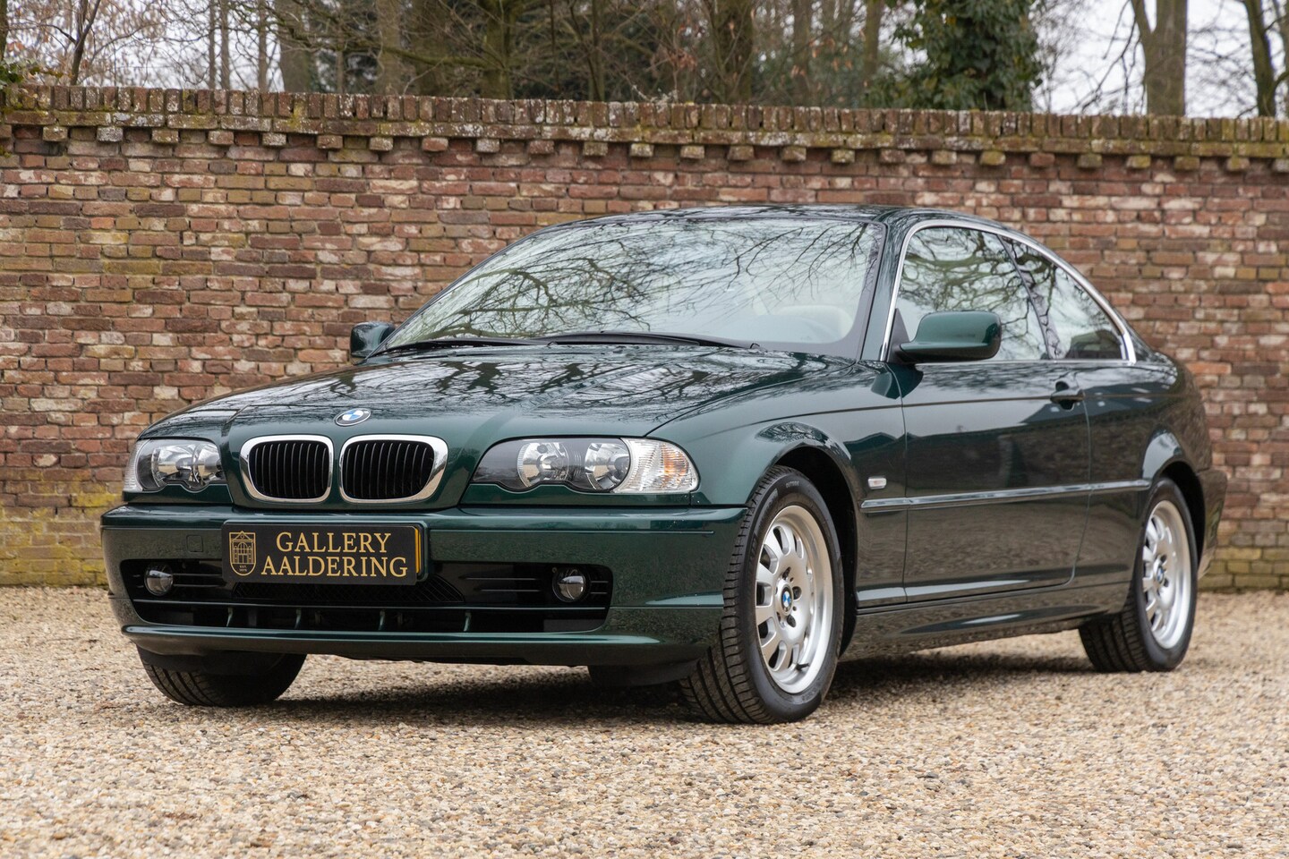 BMW 3-serie Coupé - 323 Ci Farngrün "25.000 kilometers" Collectible quality condition with original 25.000 km, - AutoWereld.nl