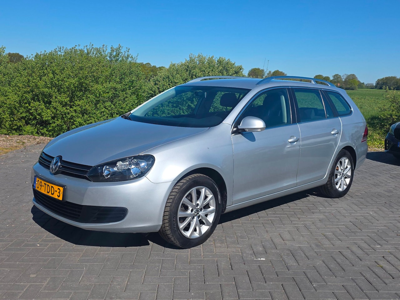 Volkswagen Golf Variant - 1.2 TSI Comfortline BlueMotion 2012 nieuwe APK! - AutoWereld.nl