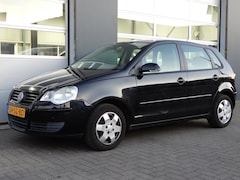 Volkswagen Polo - 1.4-16V Comfortline 5 Deurs/AircoRadioCD/Trekhaak