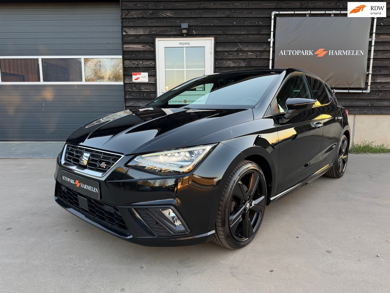 SEAT Ibiza - 1.0 TSI FR Camera Led Carplay Automaat - AutoWereld.nl