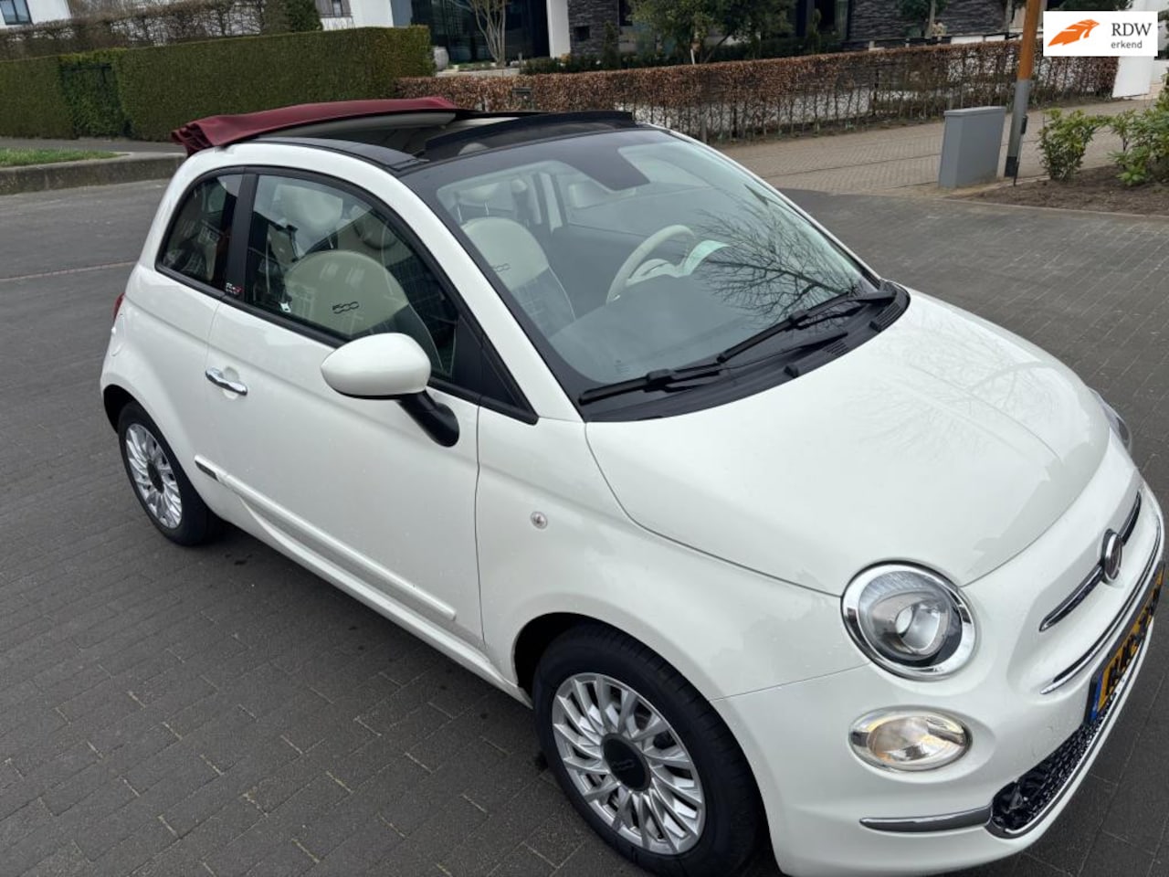 Fiat 500 - 1.0 Hybrid Launch cabriolet 34000 km ! airco nieuwe a.p.k. - AutoWereld.nl