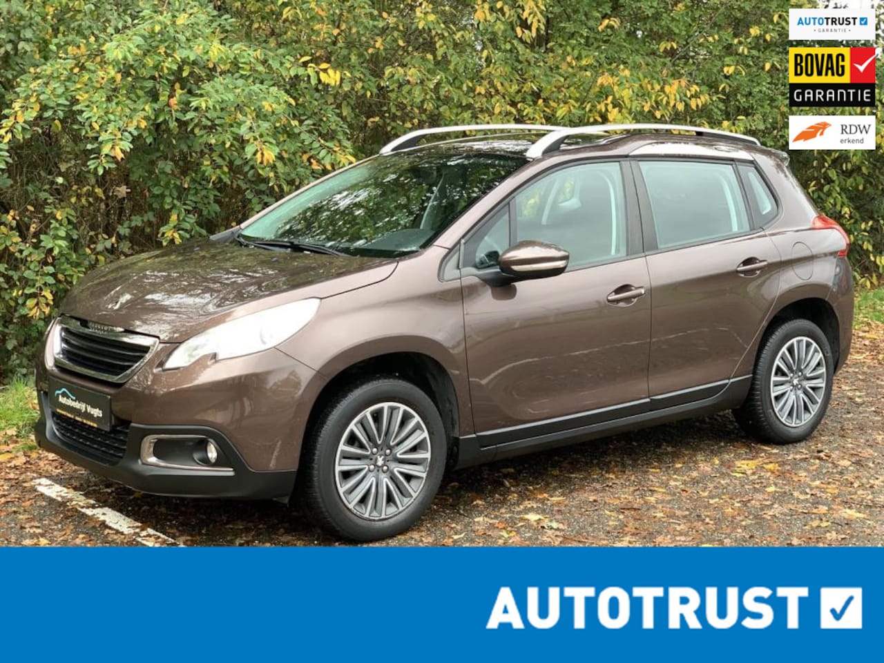 Peugeot 2008 - 1.2 e-VTi *Automaat*Panorama*Nieuwe distr.riem* - AutoWereld.nl
