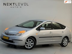 Toyota Prius - 1.5 VVT-i Business Edition Camera 6 Maanden Batterij Garantie