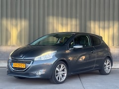 Peugeot 208 - 1.6 THP Allure / Pano / Leer / 6 Bak