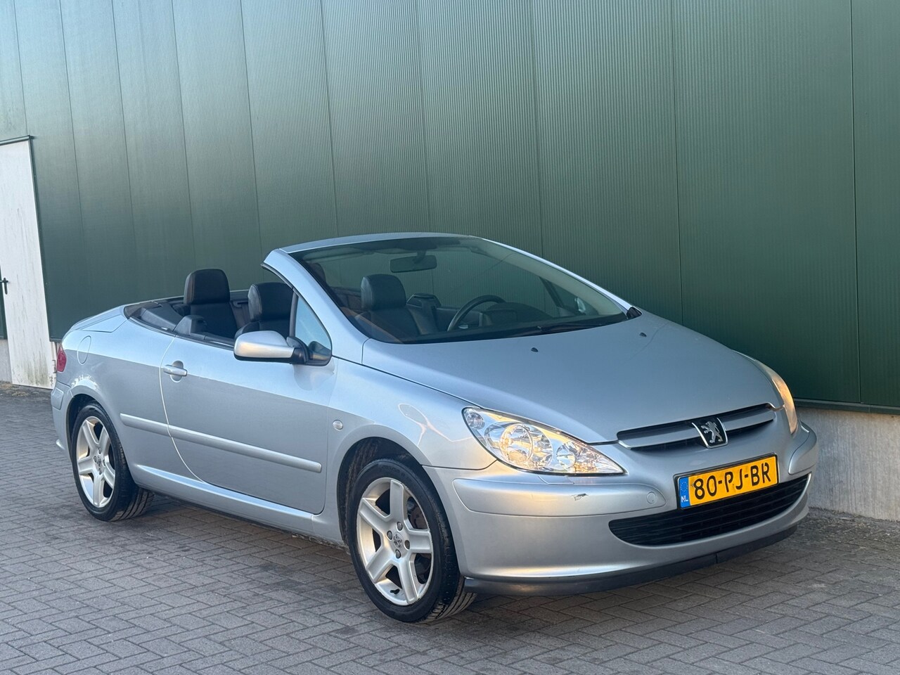Peugeot 307 CC - 2.0-16V 2.0-16V - AutoWereld.nl