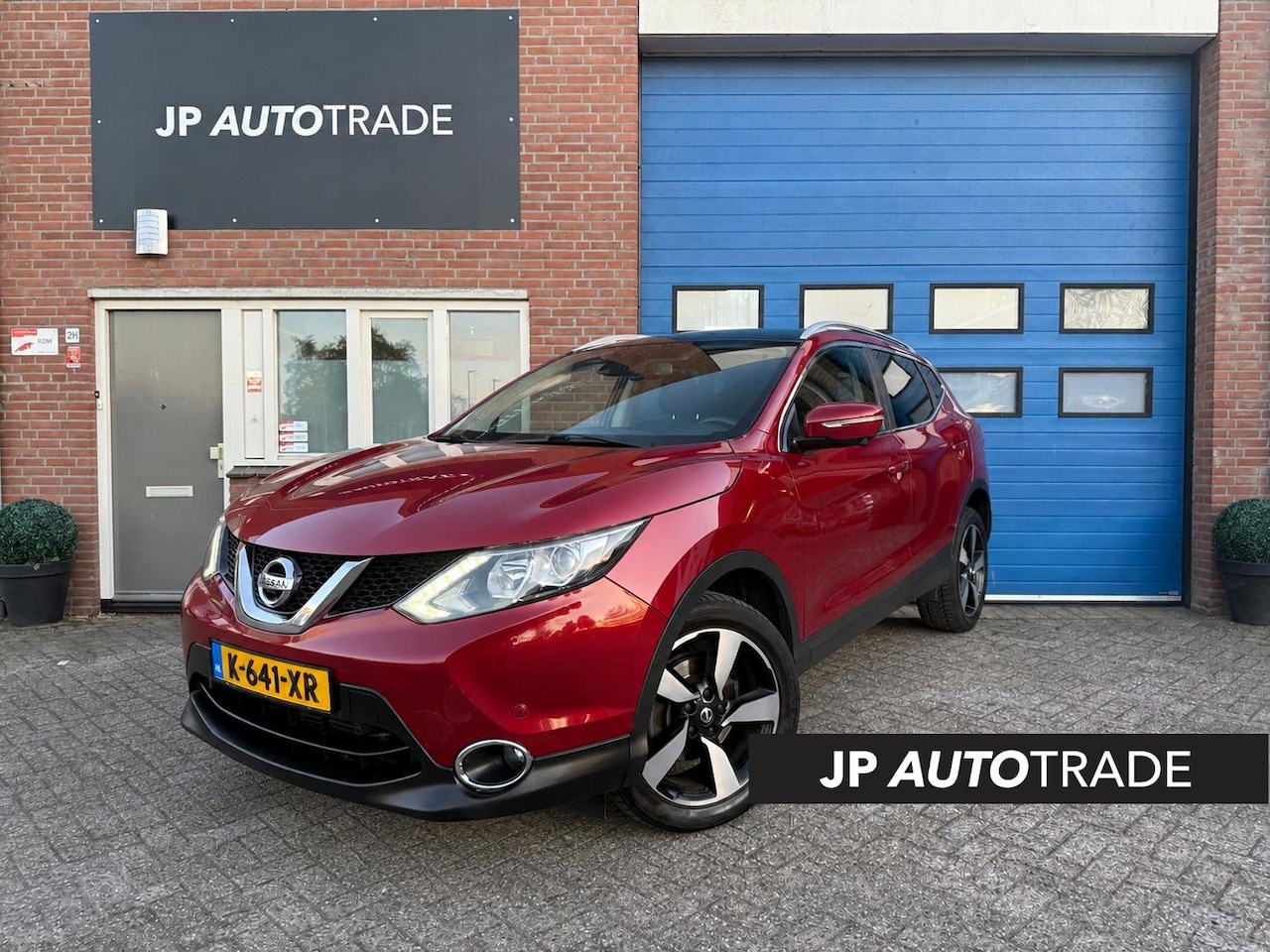 Nissan Qashqai - 1.2 N-Connecta | Automaat | Pano | Nav | Clima | 360° Cam | - AutoWereld.nl