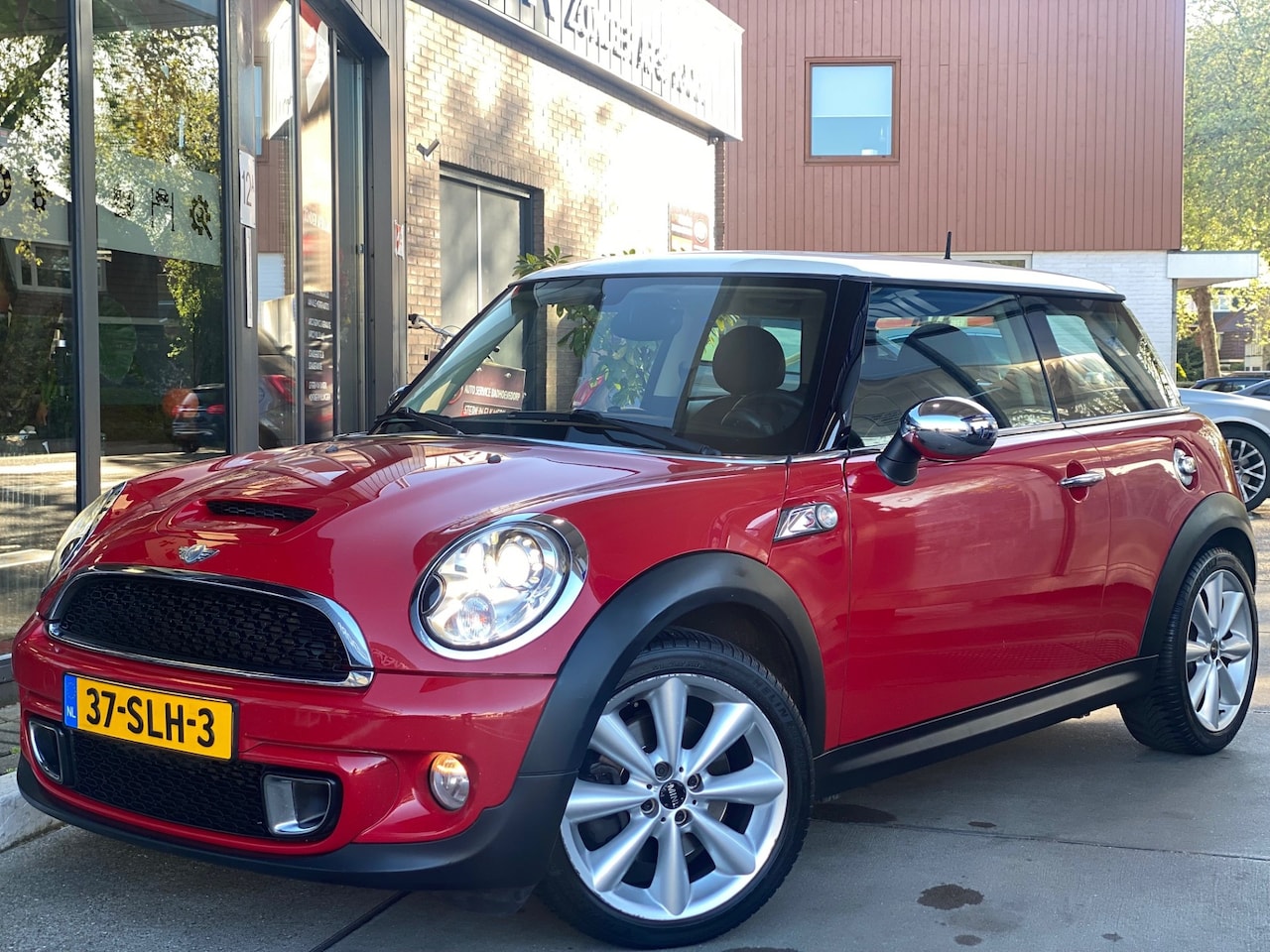 MINI Cooper S - Mini 1.6 10 Years II - AutoWereld.nl