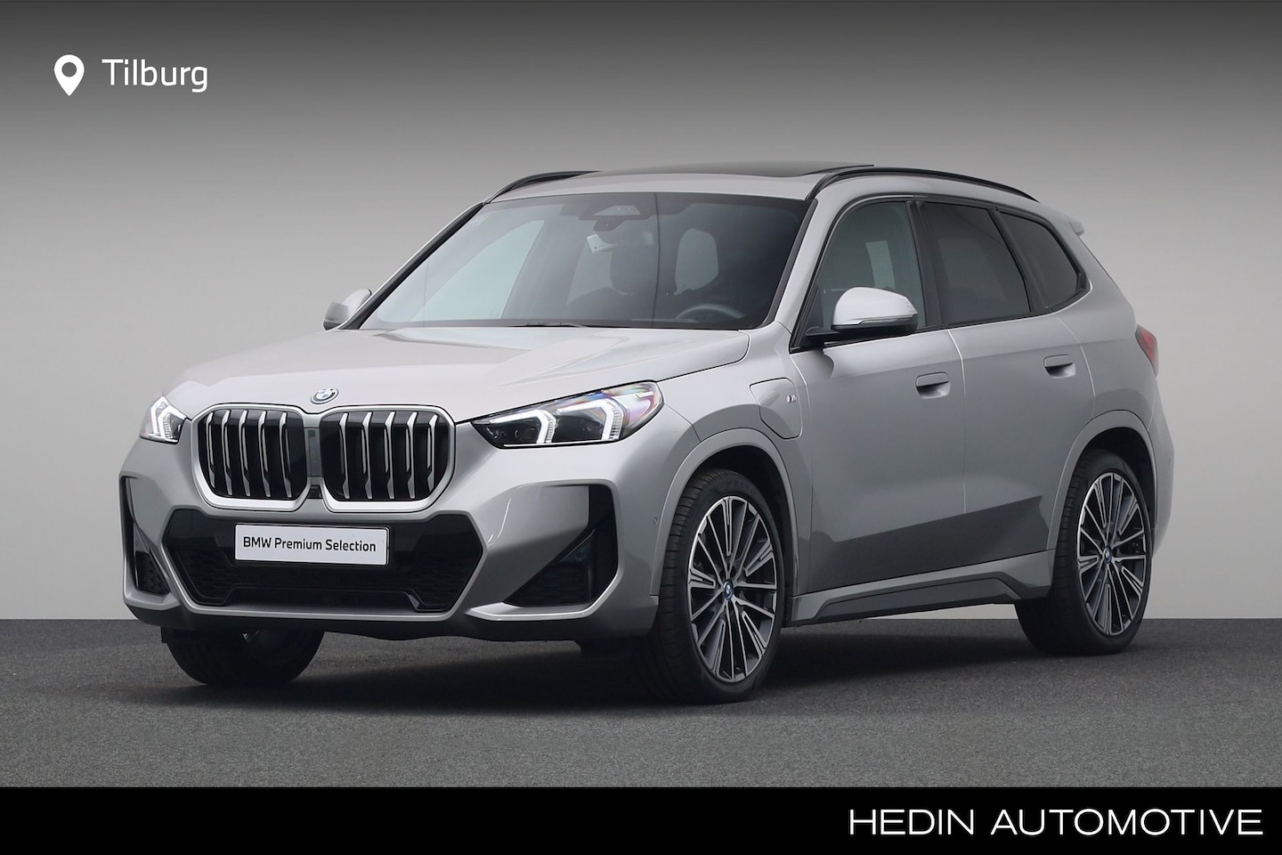BMW X1 - xDrive30e M Sport Pakket | Glazen panoramadak | Driving Assistant Plus | Head-Up Display | - AutoWereld.nl