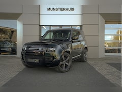 Land Rover Defender 90 - 5.0 P525 V8 | British Racing Green | Grijs kenteken | Koelvak | Elektrische trekhaak |