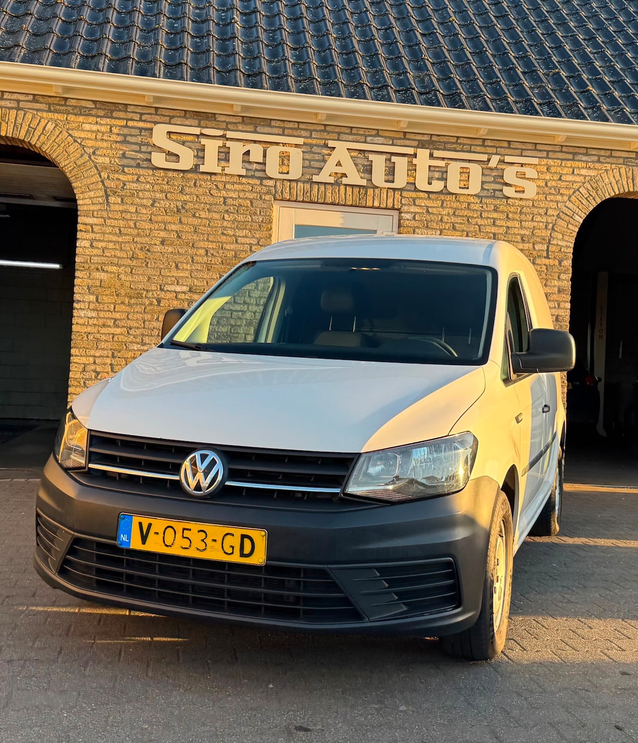 Volkswagen Caddy - 2.0 TDI Bj 2017 nette auto - AutoWereld.nl