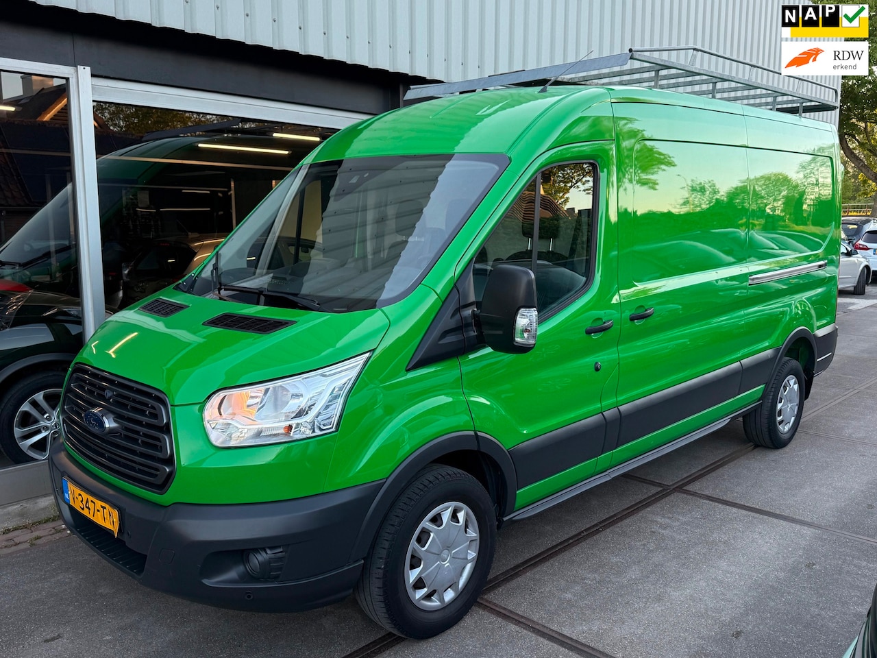 Ford Transit - 350 2.0 TDCI L3H2 Trend 2018 63DKM NAP/EURO6! - AutoWereld.nl