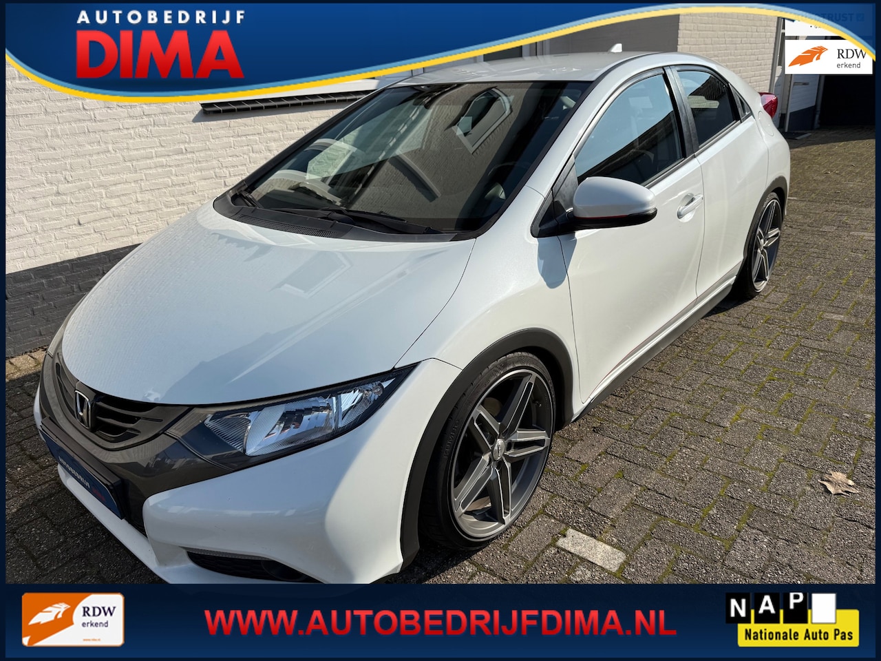 Honda Civic - 1.8 Sport/ Camera/ ECC/ Cruise Control - AutoWereld.nl
