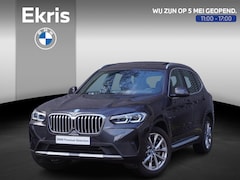 BMW X3 - xDrive30e High Executive | 19 inch LM V-spaak | Glazen panoramadak | HiFi System | Driving