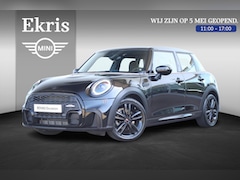 MINI John Cooper Works - 1.5 Cooper / JCW-Pakket / Stuur & Stoelverwarming / Achteruitrijcamera / PDC / Comfort Acc