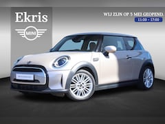 MINI Cooper - 1.5 Classic Sportstoelen/ Cruise Control/ LED-koplampen/ Navigatie/ Parkeer sensoren voor