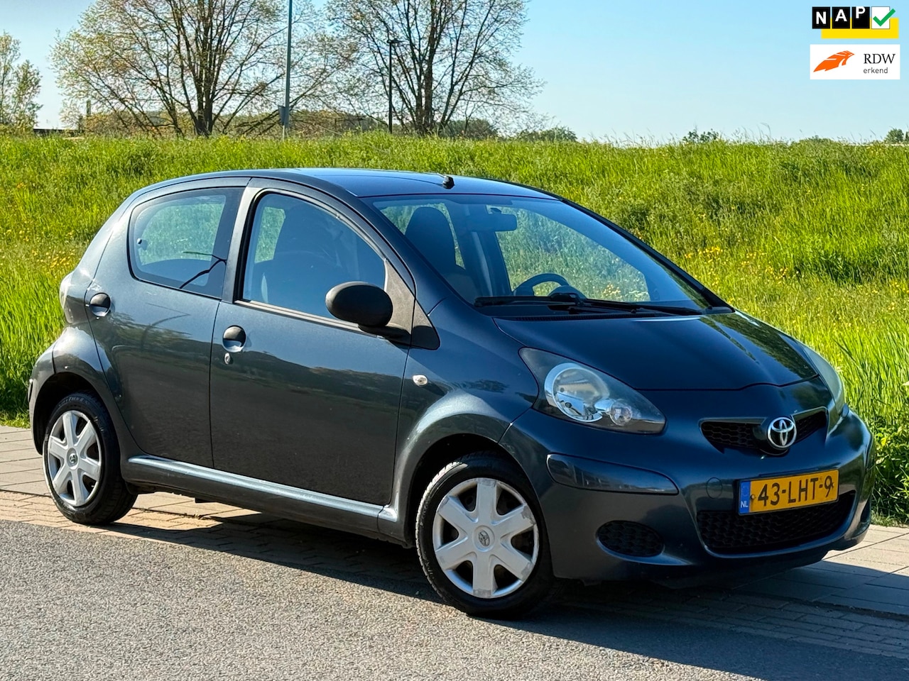 Toyota Aygo - 1.0-12V Access | Airco | New Apk | Radio | 2 Sleutels | - AutoWereld.nl