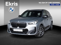 BMW X1 - xDrive23i | M Sportpakket | Travel Pack | Achteruitrijcamera | Panoramadak | Stoelverwarmi