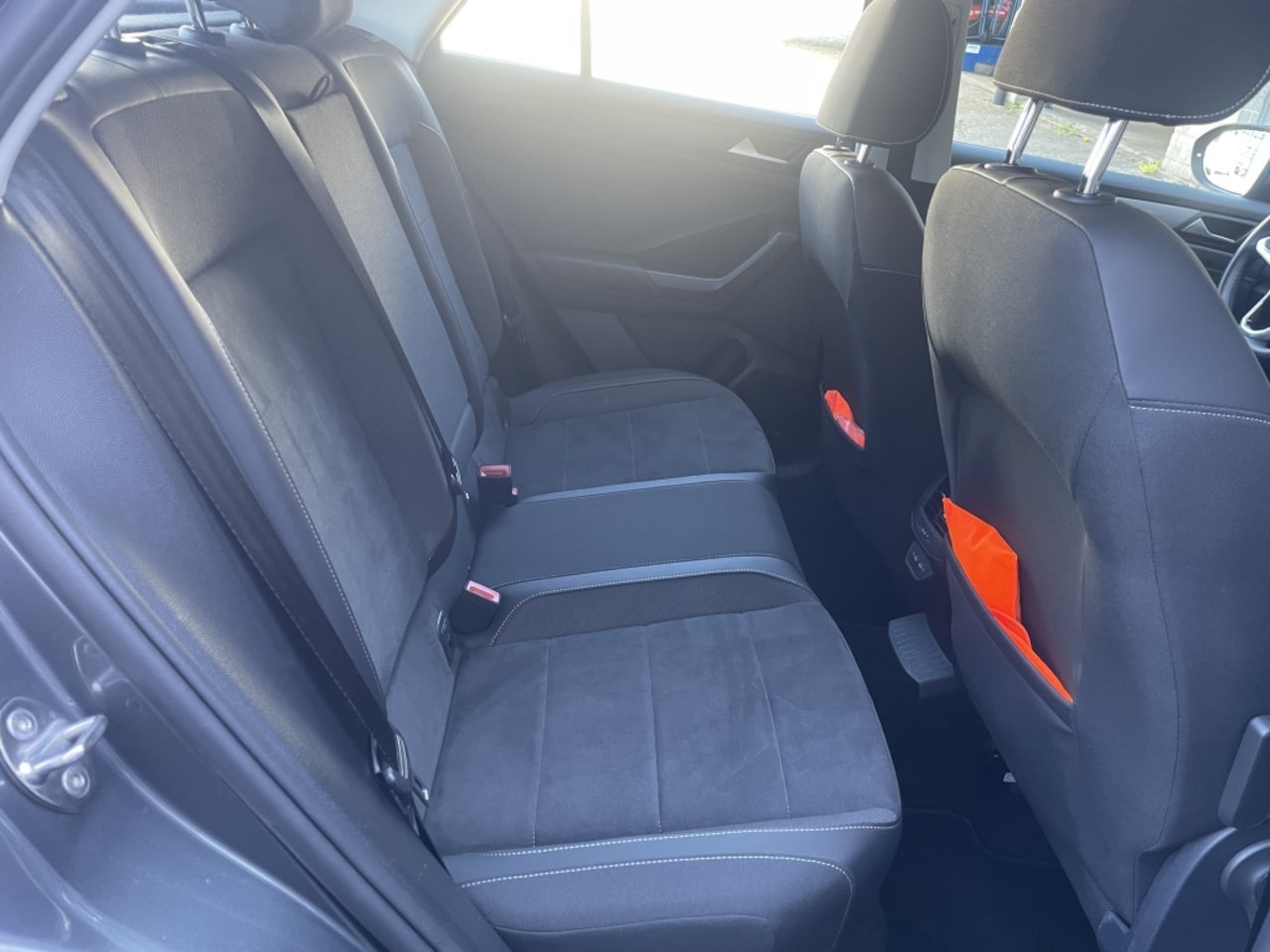 Volkswagen T-Roc - 1.5 TSI Style Trekhaak*RIJKLAARPRIJS*