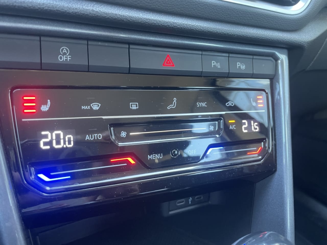 Volkswagen T-Roc - 1.5 TSI Style Trekhaak*RIJKLAARPRIJS*