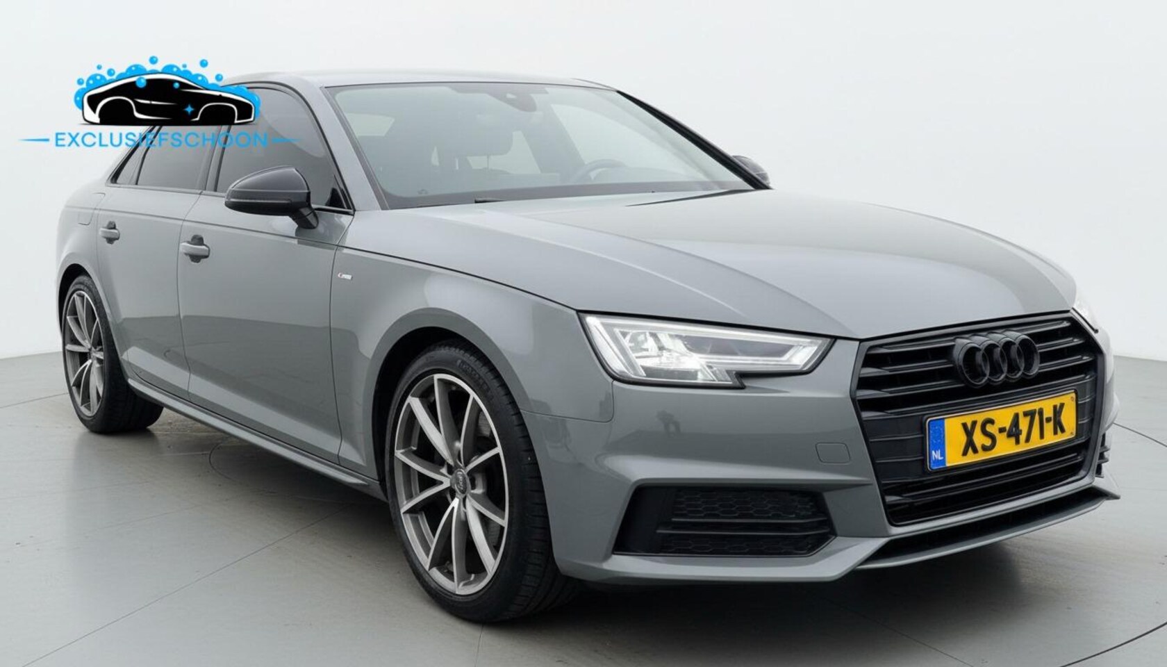 Audi A4 Limousine - 1.4 TFSI Sport S line black edition - AutoWereld.nl
