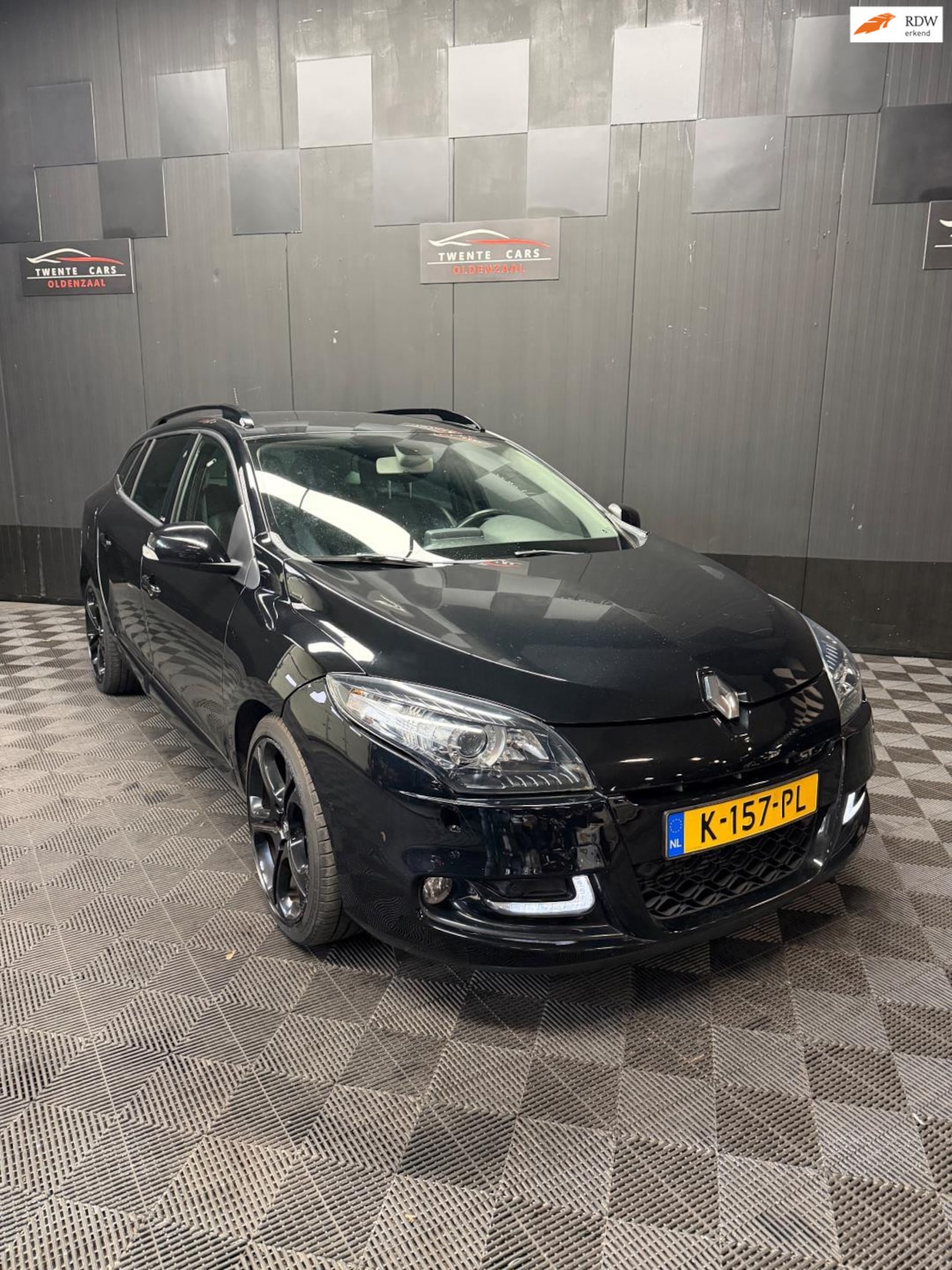 Renault Mégane Estate - 2.0 GT 220 | RS | Navi | Leder | PDC | - AutoWereld.nl