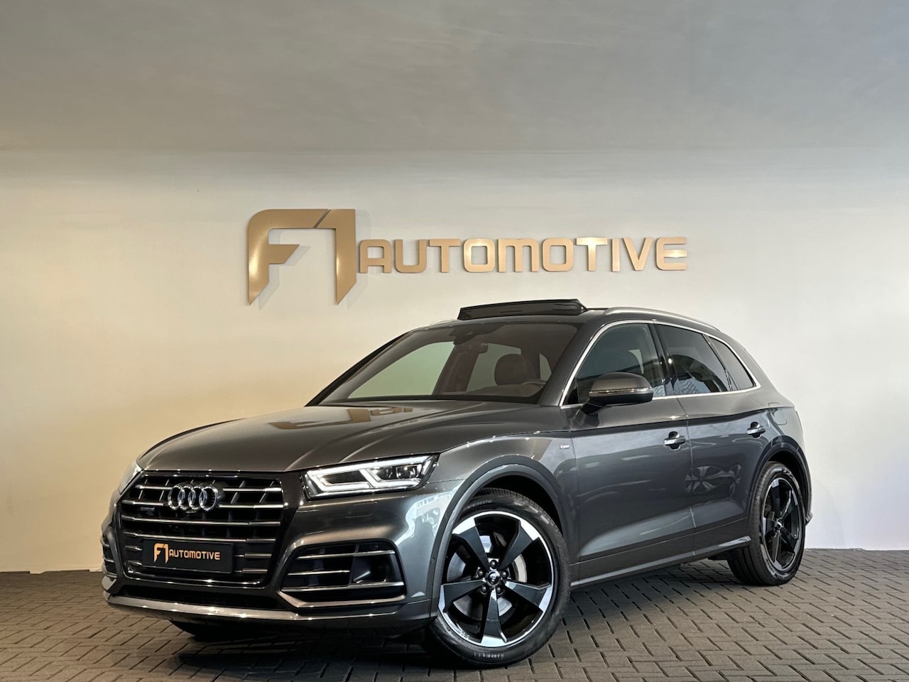 Audi Q5 - 55 TFSI e quattro S Line Pano|Luchtvering|HuD|B&O - AutoWereld.nl