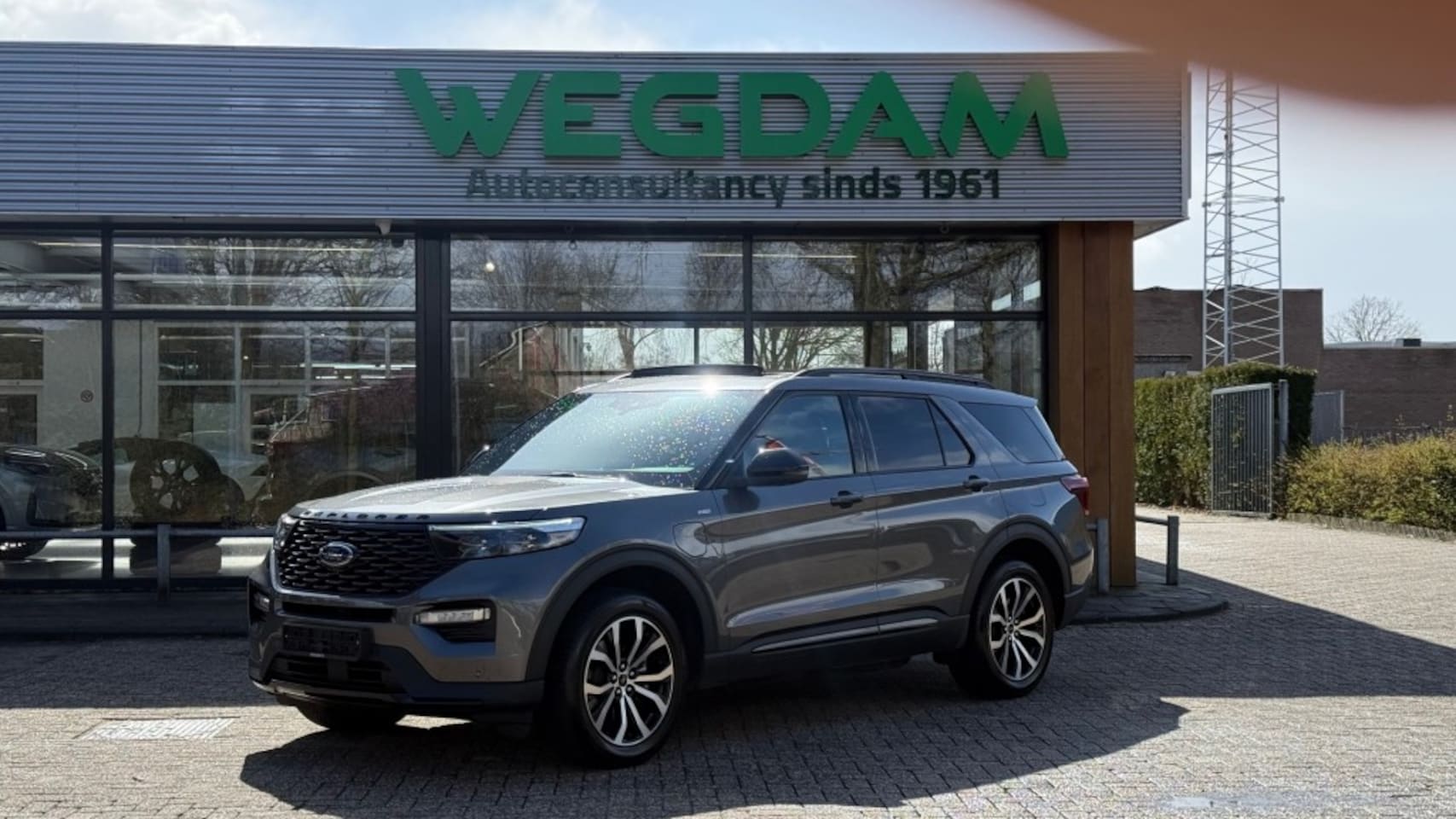 Ford Explorer - 3.0 V6 EB PHEV ST-LINE / TREKHAAK / 4j garantie - AutoWereld.nl