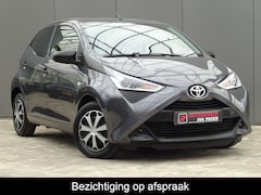 Toyota Aygo - 1.0 VVT-i x-fun * EXTRA GETINT GLAS * VOLLE TANK