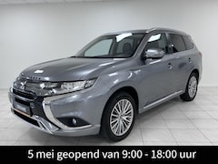 Mitsubishi Outlander - 2.4 PHEV Intense TREKHAAK | NAVIGATIE | ACHTERUITRIJCAMERA
