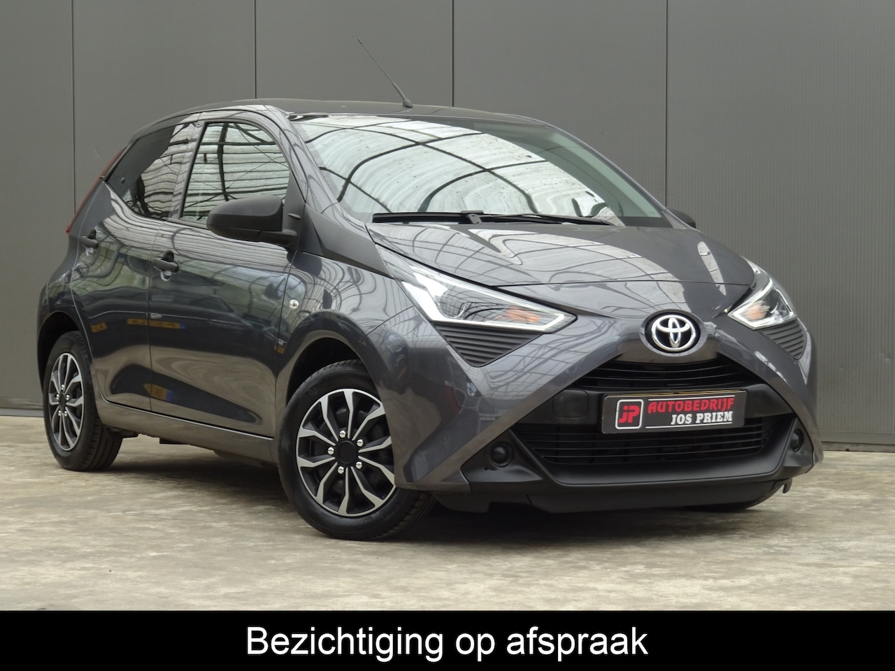Toyota Aygo - 1.0 VVT-i x-fun * EXTRA GETINT GLAS * VOLLE TANK !! - AutoWereld.nl
