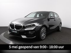 BMW 1-serie - 118i Introduction Edition | Sport Line | Leder | Sfeerverlichting |
