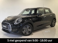 MINI Cooper - 1.5 Classic Navigatie | Climate Control | Apple CarPlay |