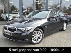 BMW 3-serie - 320e | Leder | Camera | Parkpilot V+A | Navigatie | LMV | Dealeronderhoud | Hybrid Automaa