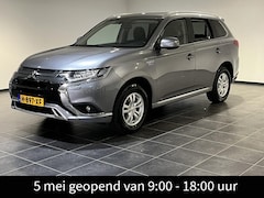 Mitsubishi Outlander - 2.4 PHEV Pure | Apple Carplay/Android Auto | Stoelverwarming | Camera