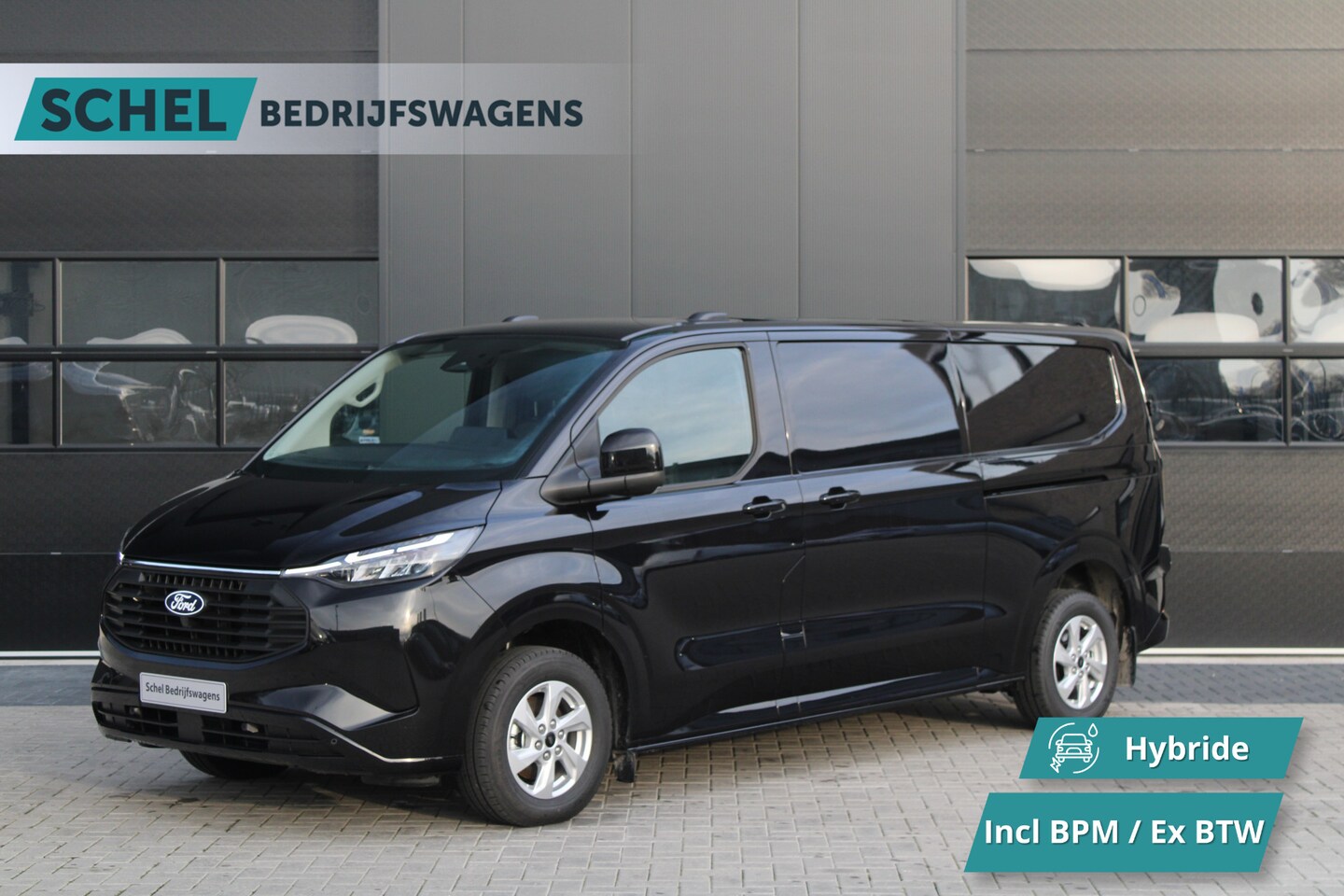 Ford Transit Custom - 320 2.5 PHEV L2H1 Limited 232pk - 2x Schuifdeur - Trekhaak - Stoel/Stuurverwarming - Blind - AutoWereld.nl