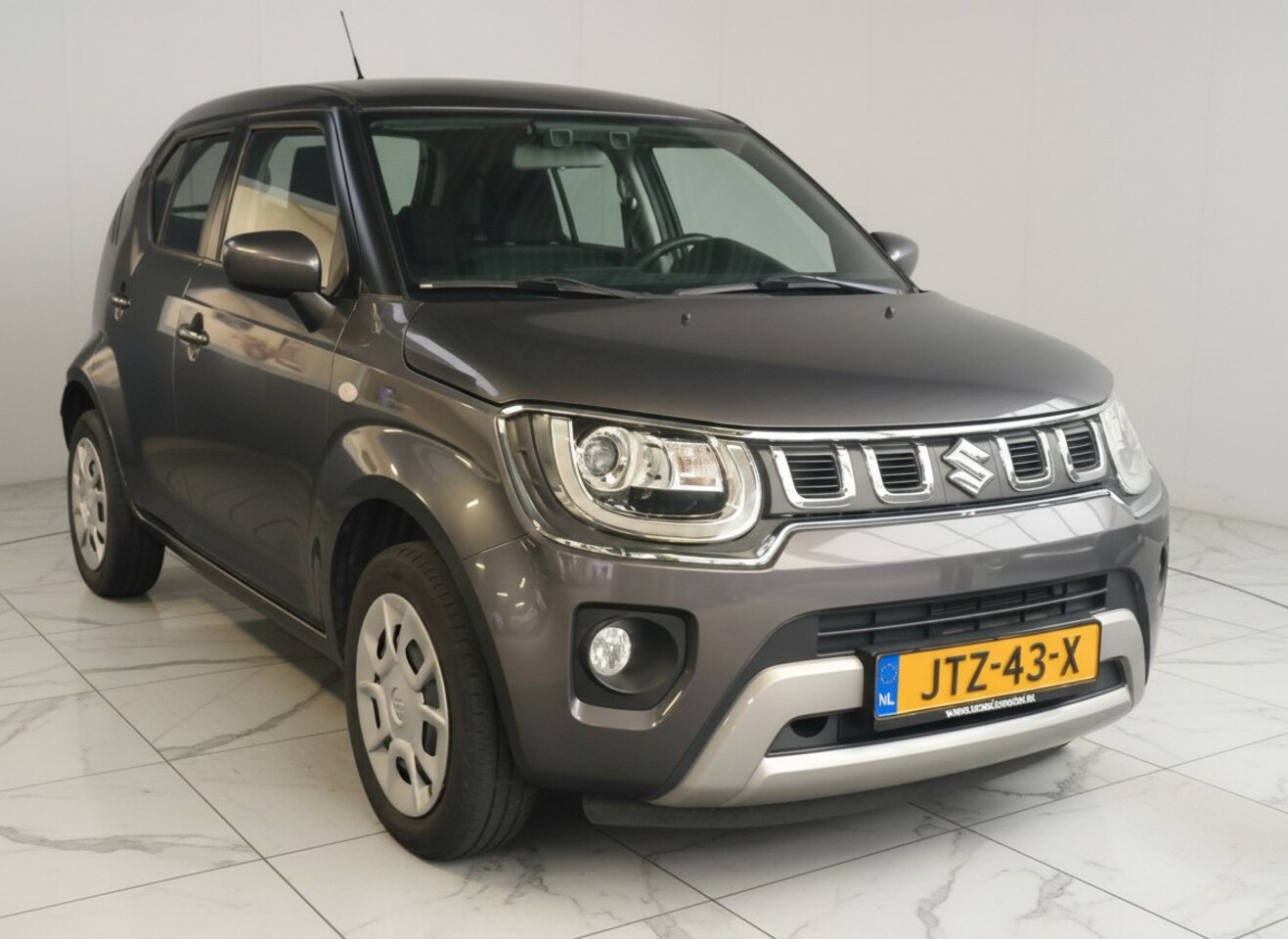 Suzuki Ignis - 1.2 Smart Hybrid Comfort Rijklaar + 12 maanden Bovag-garantie Henk Jongen Auto's in Helmon - AutoWereld.nl