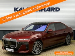 BMW i7 - eDrive50 - M-Sport Pro - Skylounge - Stoelventilatie + Massage V+A - Individual Leder
