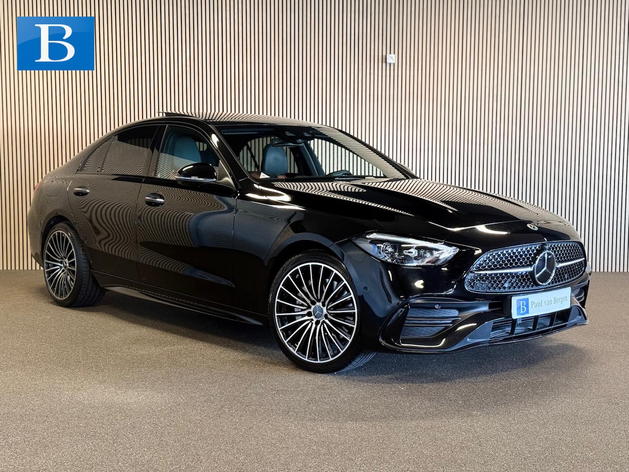 Mercedes-Benz C-klasse - 300e AMG STYLING-PANORAMA-HEAD UP-MEMORY-DISTRONIC-COMPLEET - AutoWereld.nl